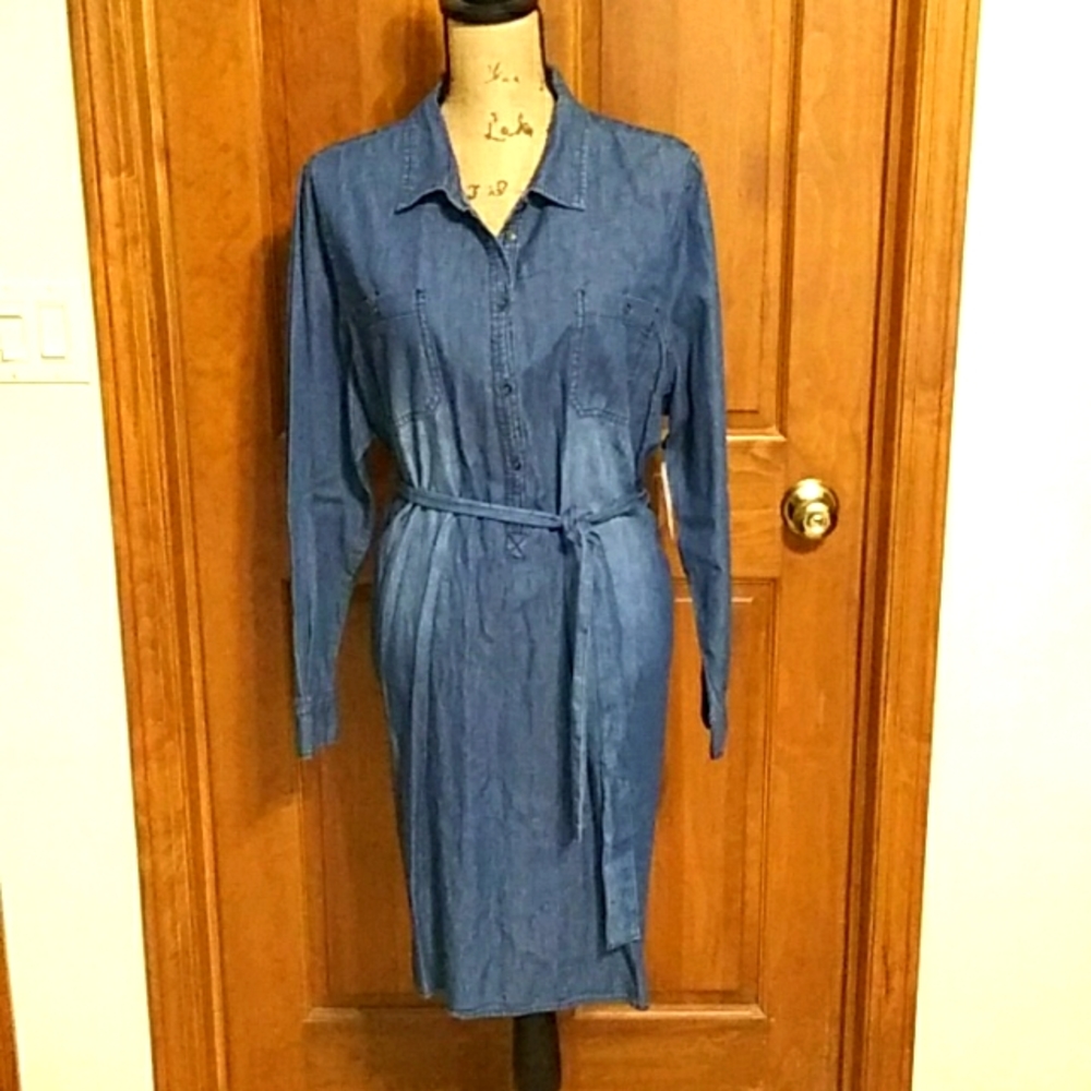 Faded glory denim dress, NWT
